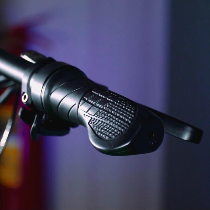 Велогибрид Eltreco Ultra LITE Чёрно-зелёный