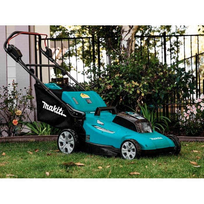 Газонокосилка аккумуляторная MAKITA LXT DLM538CT2