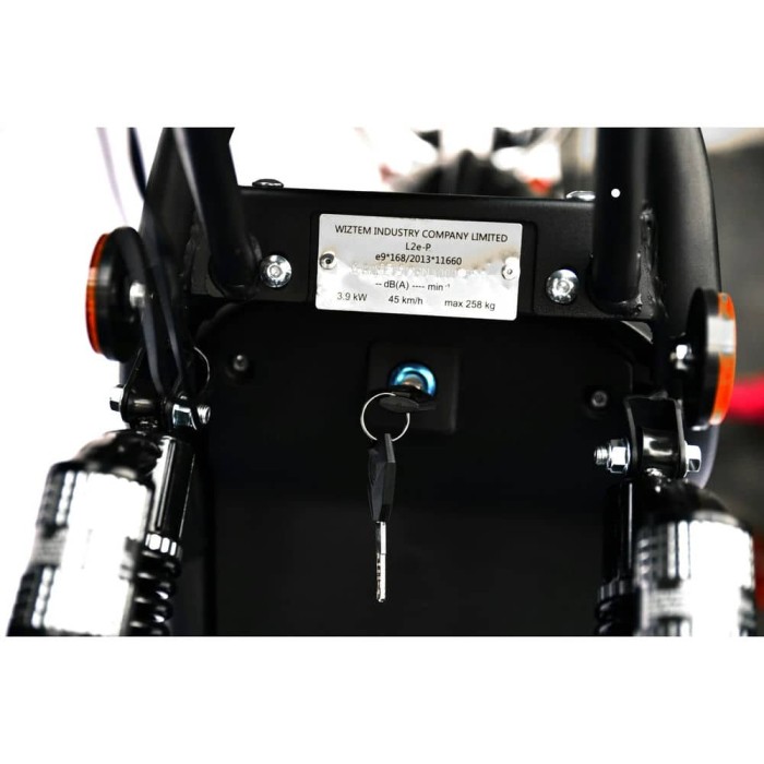 Электроскутер трёхколёсный Skyboard Elbrus Chopper 4000W