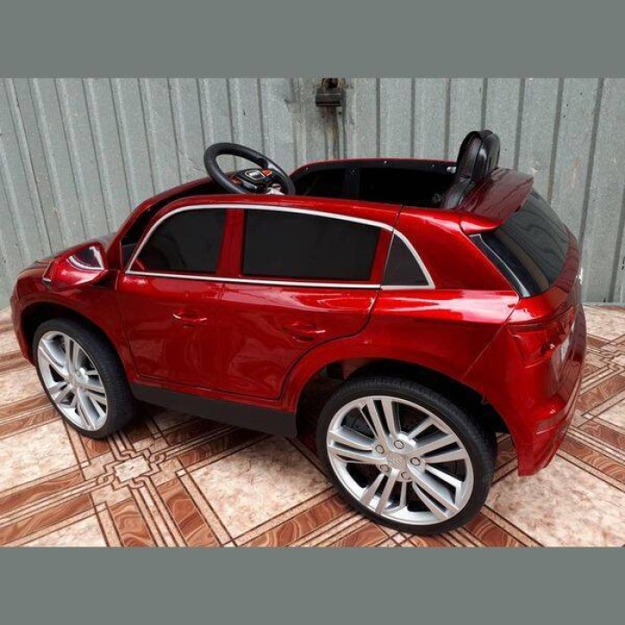 Детский электромобиль AUDI Q5 LUX Красный