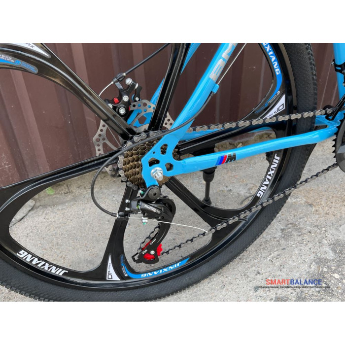 Велосипед на литых дисках BMW X1 Голубой 2022
